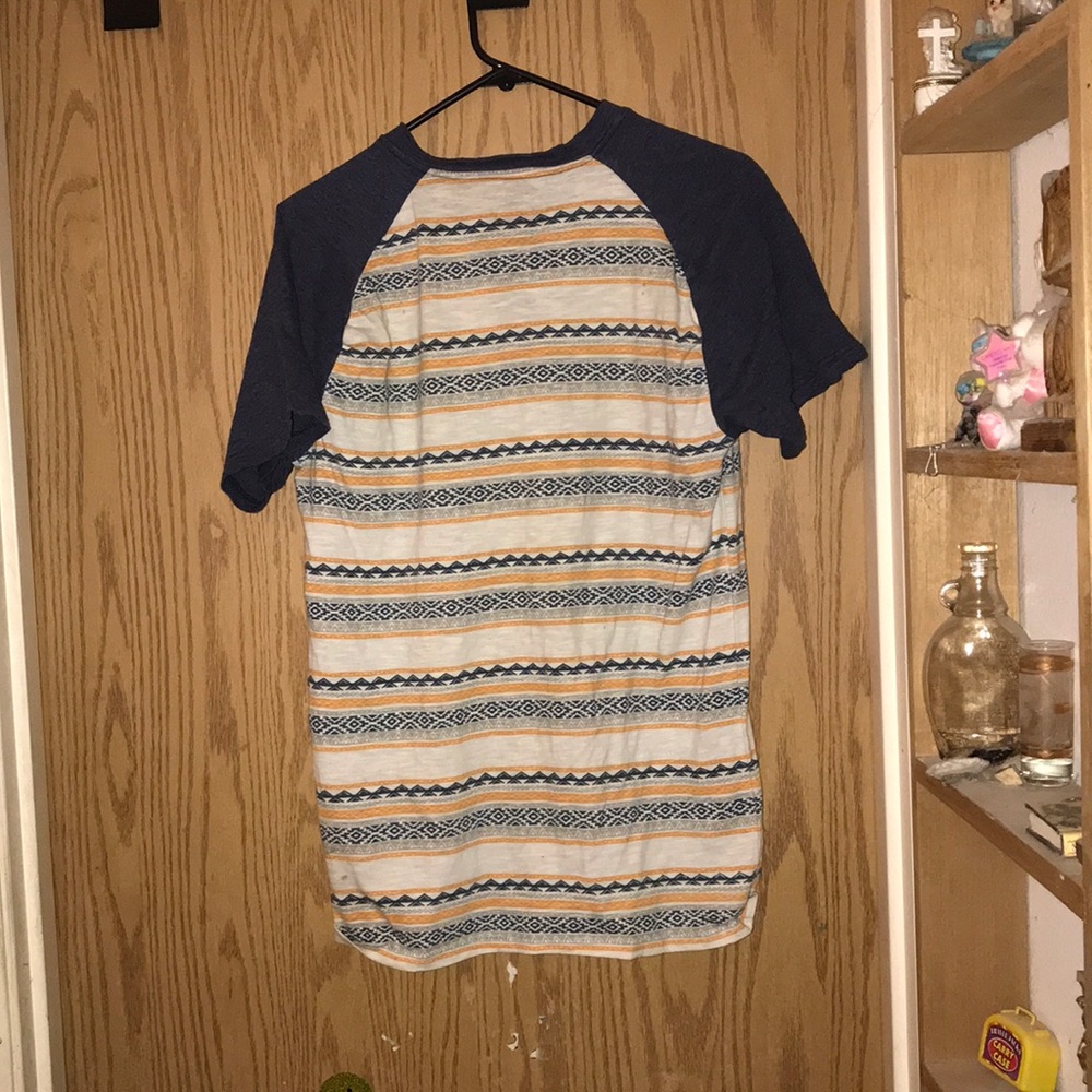 Unique Design Tee with Buttons - Picture 3 of 3